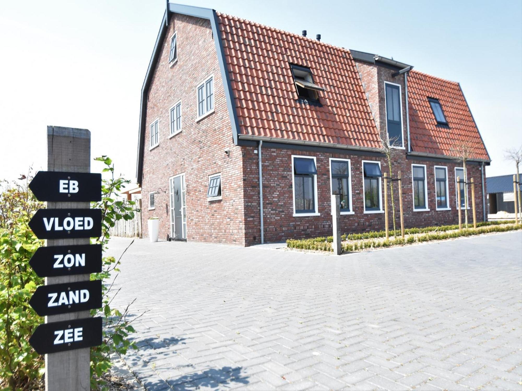 Holiday Home Hazenborgh In Callantsoog With Sauna Near Beach Eksteriør billede
